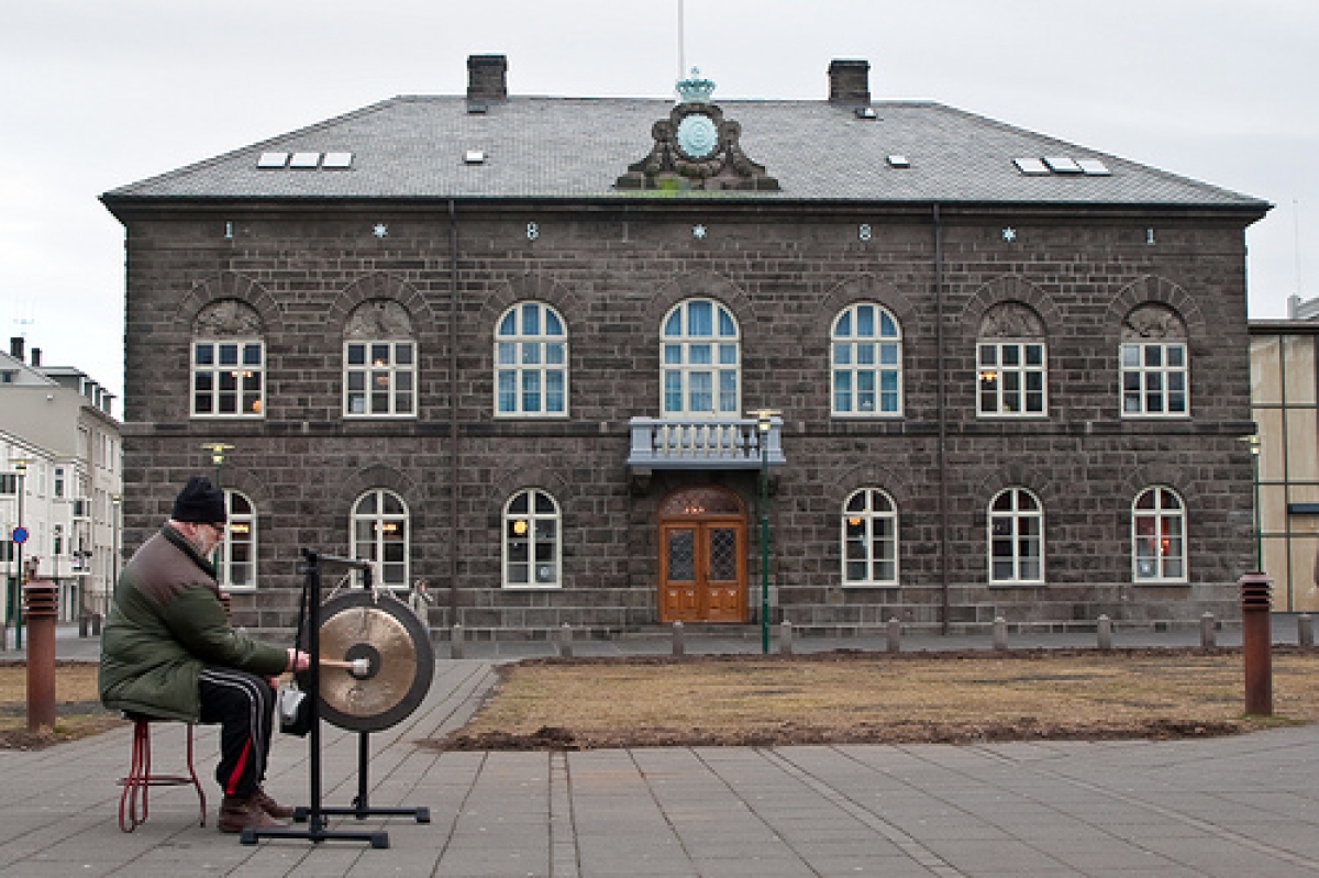 Áskorun til Ríkisstjórnar Íslands og Alþingismanna